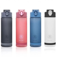 Шейкеры и бутылки